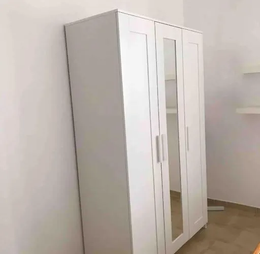 View Lejlighed Vromolithos